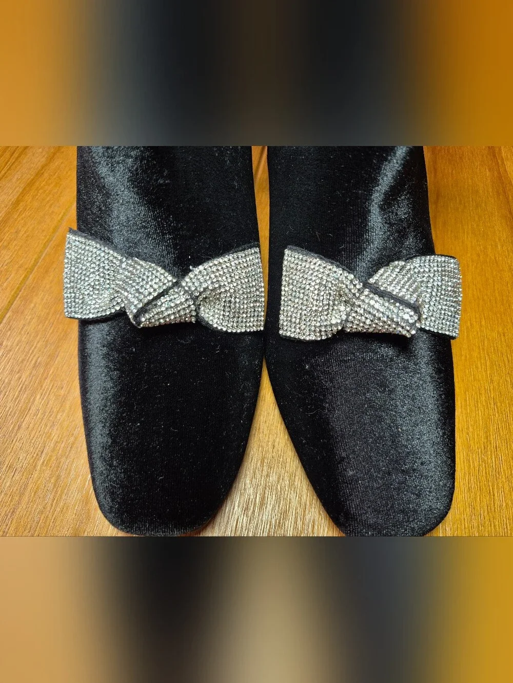 Comfort est 1946 Kitten Heel Velvet Booties With Rhinestone Bow - Size 9